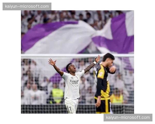 威尼修斯终结13轮进球荒 推搡对手染黄下轮停赛